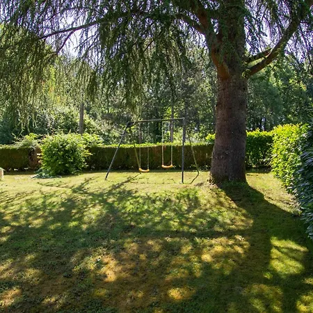 Charmante Maison En Pierre Au Coeur Du Perigord Noir Avec Jardin, Cheminee Et Equipements Pour Bebe - Fr-1-616-100 * Monplaisant