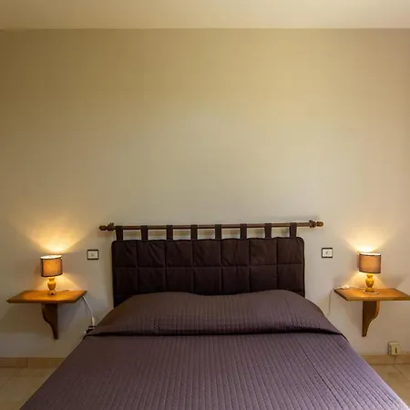 Charmante Maison En Pierres Au Cœur Du Périgord Noir, Idéale Pour Des Nature - Fr-1-616-100 Hébergement de vacances